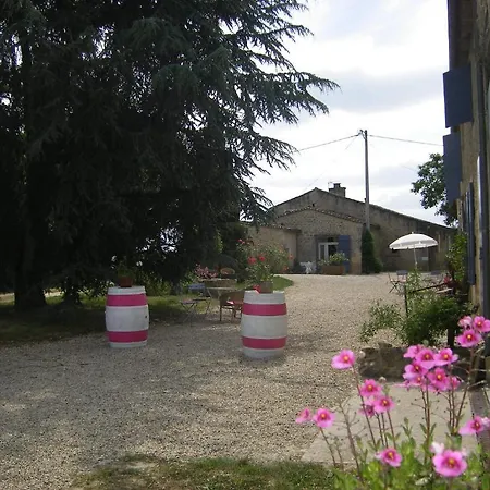 Chateau De Crecy Bed & Breakfast Romagne (Gironde)