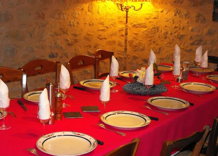 Château De Crécy Bed and breakfast *