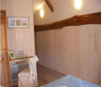 Château De Crécy * Romagne (Gironde)